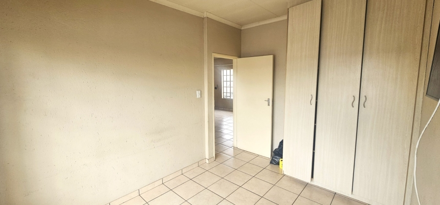 To Let 2 Bedroom Property for Rent in Waterval East North West